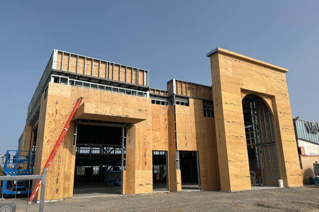 Val Albert dealership